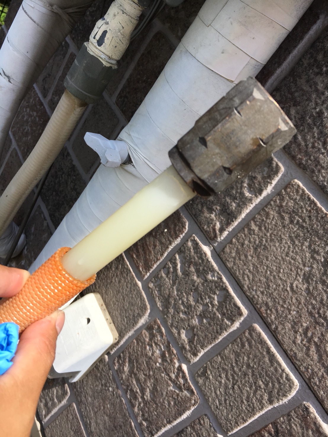埼玉県川島町 給湯器水漏れ